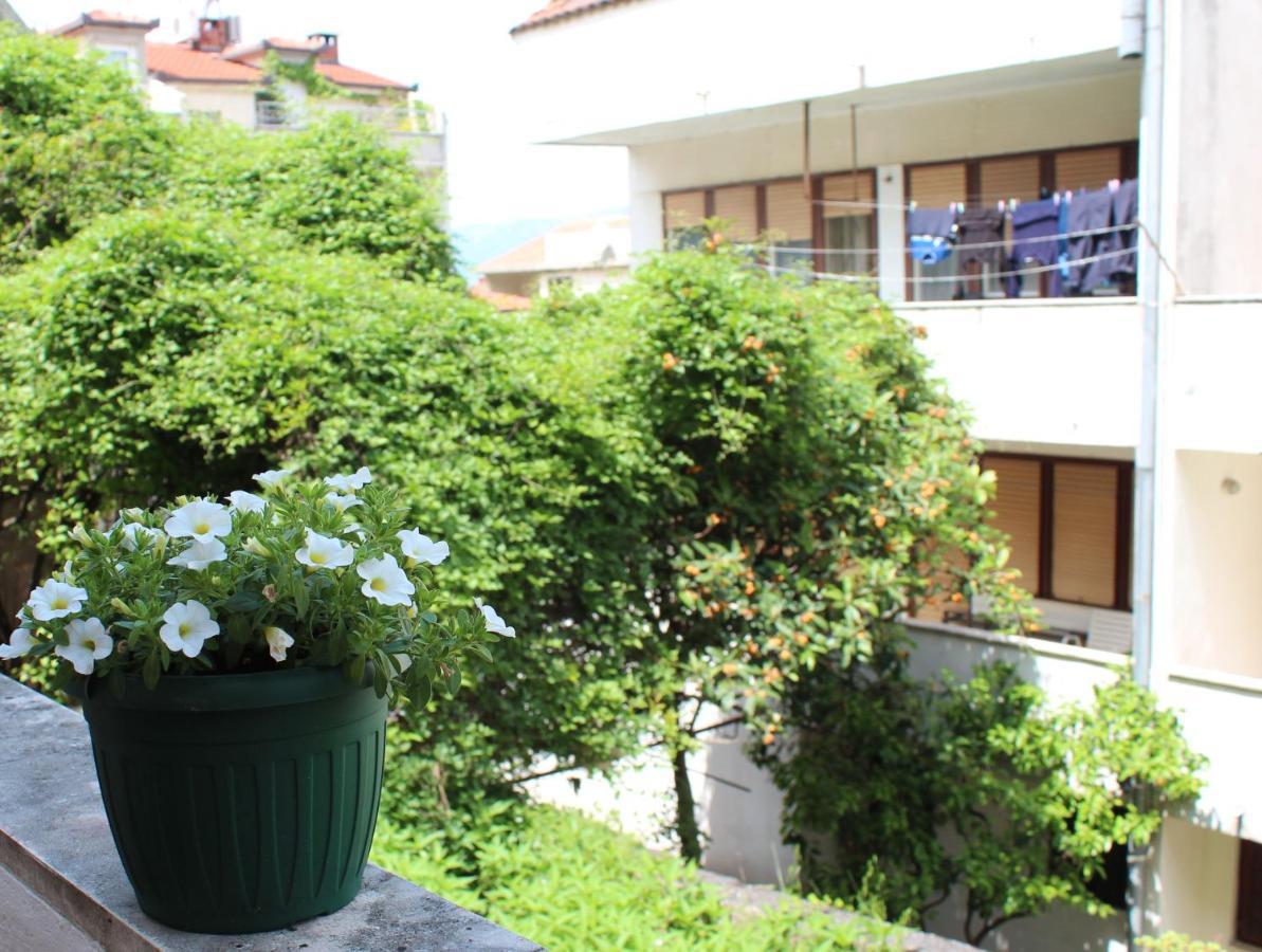 Misho Apartment With Terrace Split Eksteriør billede