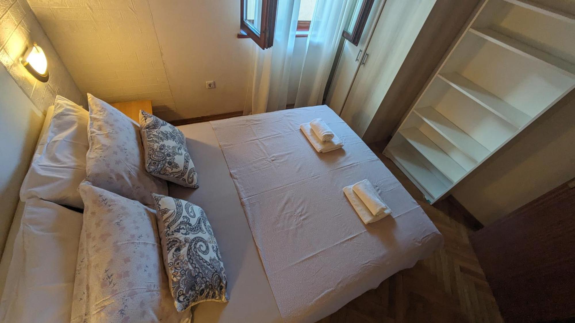 Misho Apartment With Terrace Split Eksteriør billede
